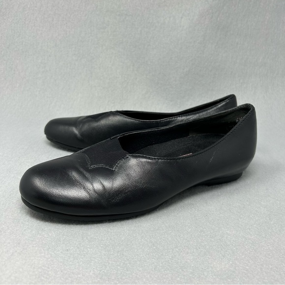 Munro Luna Walking Wedge Flats Slip On Leather Black Size 6.5M - Picture 1 of 14